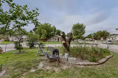 12207 Queen Drive, Balch Springs, TX 75180 - Photo 5