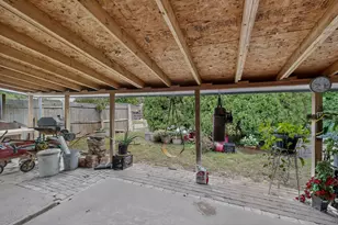 12207 Queen Dr, Balch Springs, TX 75180 - Photo 31