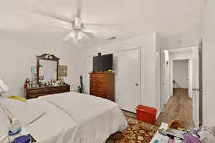12207 Queen Dr, Balch Springs, TX 75180 - Photo 21