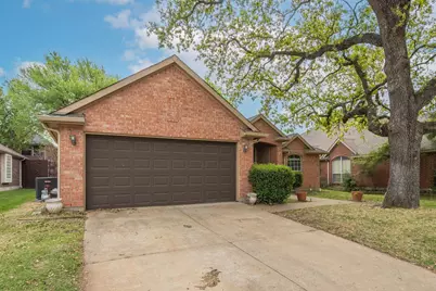 3900 Oak Park Drive, Flower Mound, TX 75028 - Photo 3