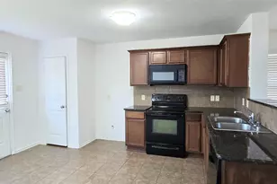 319 Elam Dr, Anna, TX 75409 - Photo 5