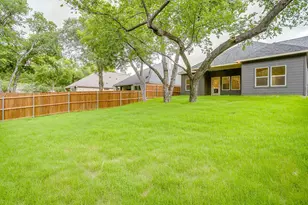 3219 NW 25th St, Fort Worth, TX 76106 - Photo 35