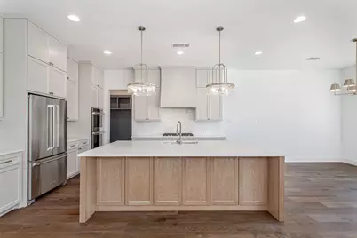 1107 Mount Auburn Avenue, Dallas, TX 75223 - Photo 15