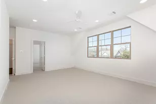1107 Mt Auburn Ave, Dallas, TX 75223 - Photo 33