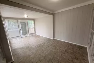 2131 Post Wood Ln, Arlington, TX 76018 - Photo 9