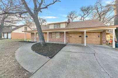 828 S Collins Street, Arlington, TX 76010 - Photo 3