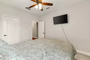 1020 Crest Breeze Dr, Fort Worth, TX 76052 - Photo 31