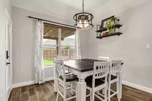1020 Crest Breeze Dr, Fort Worth, TX 76052 - Photo 19