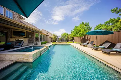 4653 Bronco Boulevard, Carrollton, TX 75010 - Photo 37