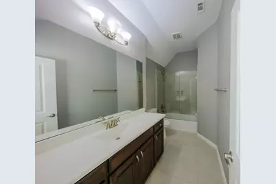 4653 Bronco Boulevard, Carrollton, TX 75010 - Photo 29