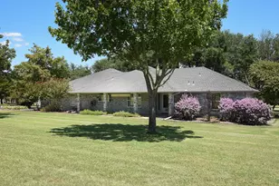 3840 Blackchamp Rd, Midlothian, TX 76065 - Photo 1