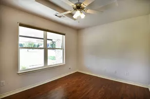 3840 Blackchamp Rd, Midlothian, TX 76065 - Photo 15