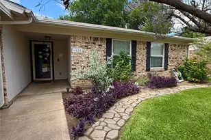 6425 Old Mill Cir, Watauga, TX 76148 - Photo 7