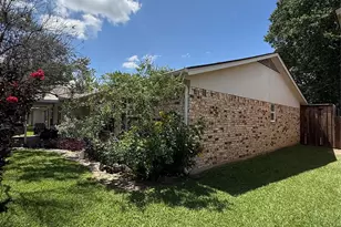 6425 Old Mill Cir, Watauga, TX 76148 - Photo 3