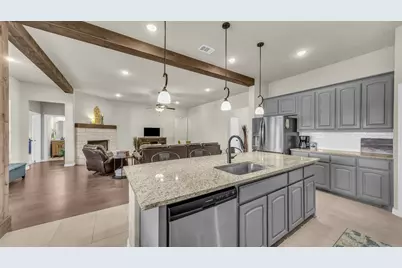 1021 Boulder Road, Weatherford, TX 76085 - Photo 11