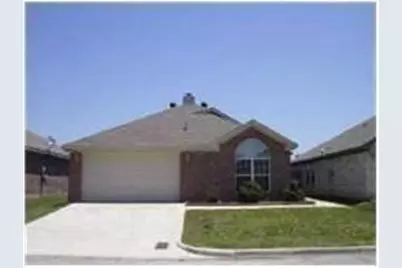10456 Fossil Hill Drive, Fort Worth, TX 76131 - Photo 1