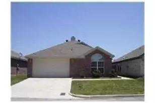 10456 Fossil Hill Dr, Fort Worth, TX 76131 - Photo 1