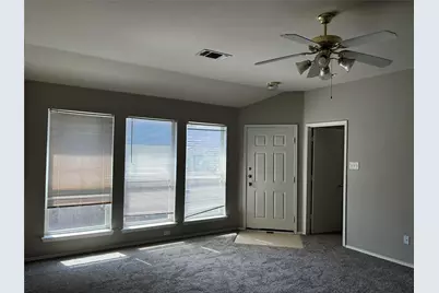 10456 Fossil Hill Drive, Fort Worth, TX 76131 - Photo 3