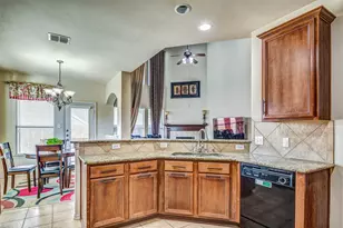 9716 Slide St, Plano, TX 75025 - Photo 13