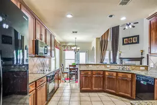 9716 Slide St, Plano, TX 75025 - Photo 11