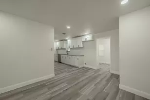 828 Glenda Dr, Bedford, TX 76022 - Photo 9