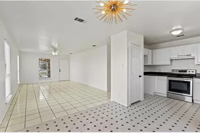 5169 E Rim Road, Dallas, TX 75211 - Photo 5