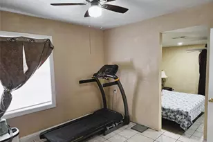 13973 Bee St, Farmers Branch, TX 75234 - Photo 17