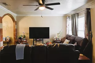 13973 Bee St, Farmers Branch, TX 75234 - Photo 3