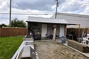 13973 Bee St, Farmers Branch, TX 75234 - Photo 35