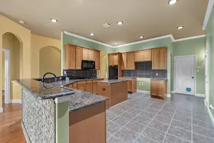 4407 Don Dr, Mansfield, TX 76063 - Photo 9