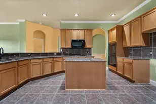 4407 Don Dr, Mansfield, TX 76063 - Photo 7