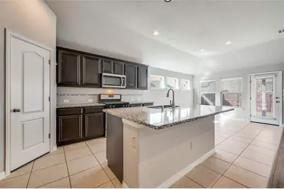 1033 Water Garden Circle, Little Elm, TX 75068 - Photo 15
