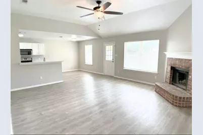 3913 Periwinkle Drive, Fort Worth, TX 76137 - Photo 3