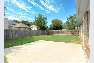 3913 Periwinkle Drive, Fort Worth, TX 76137 - Photo 5