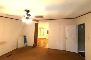 1344 Honeysuckle Dr, Mansfield, TX 76063 - Photo 7