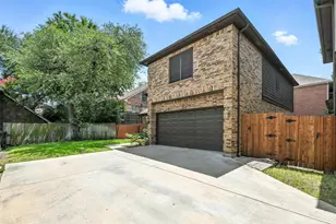 300 St Emelion Ct, Irving, TX 75038 - Photo 13