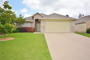112 Oregon Tr, Waxahachie, TX 75167 - Photo 1
