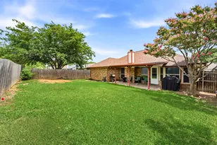 8009 Berrybrook Dr, Watauga, TX 76148 - Photo 27