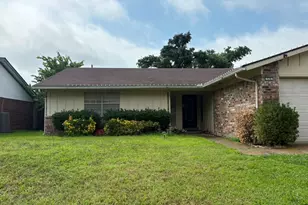 726 Ravencroft Dr, Garland, TX 75043 - Photo 3