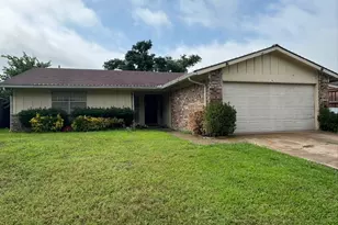 726 Ravencroft Dr, Garland, TX 75043 - Photo 1