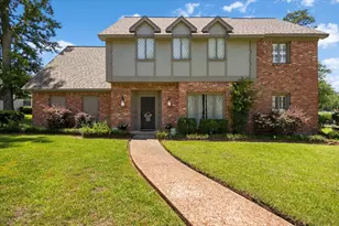 5911 Foxcroft Rd, Tyler, TX 75703 - Photo 1