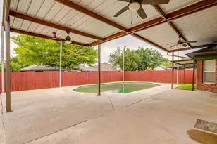 8601 Garden Springs Dr, Fort Worth, TX 76123 - Photo 33
