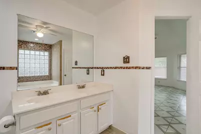 8601 Garden Springs Drive, Fort Worth, TX 76123 - Photo 25