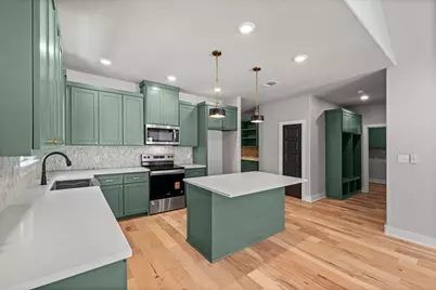 1010 Mustang Trail, Granbury, TX 76049 - Photo 5