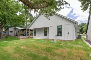 1010 Mustang Trail, Granbury, TX 76049 - Photo 33