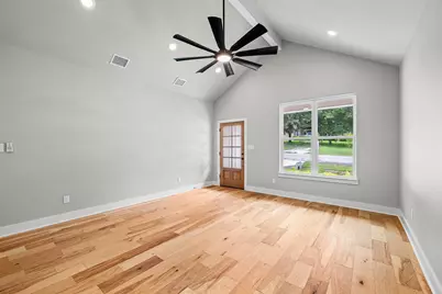 1010 Mustang Trail, Granbury, TX 76049 - Photo 11
