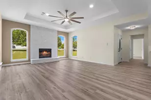 1940 Elm Creek Ln, Midlothian, TX 76065 - Photo 17