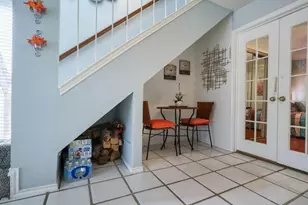 2300 Bamboo Dr, Arlington, TX 76006 - Photo 9