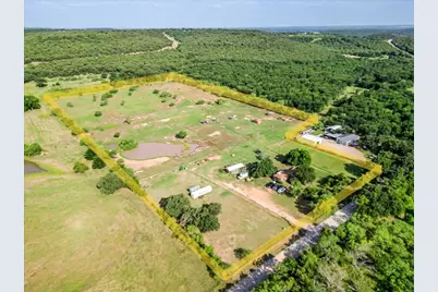 2105 Indian Creek Road, Mineral Wells, TX 76067 - Photo 19