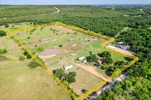 2105 Indian Creek Rd, Mineral Wells, TX 76067 - Photo 19